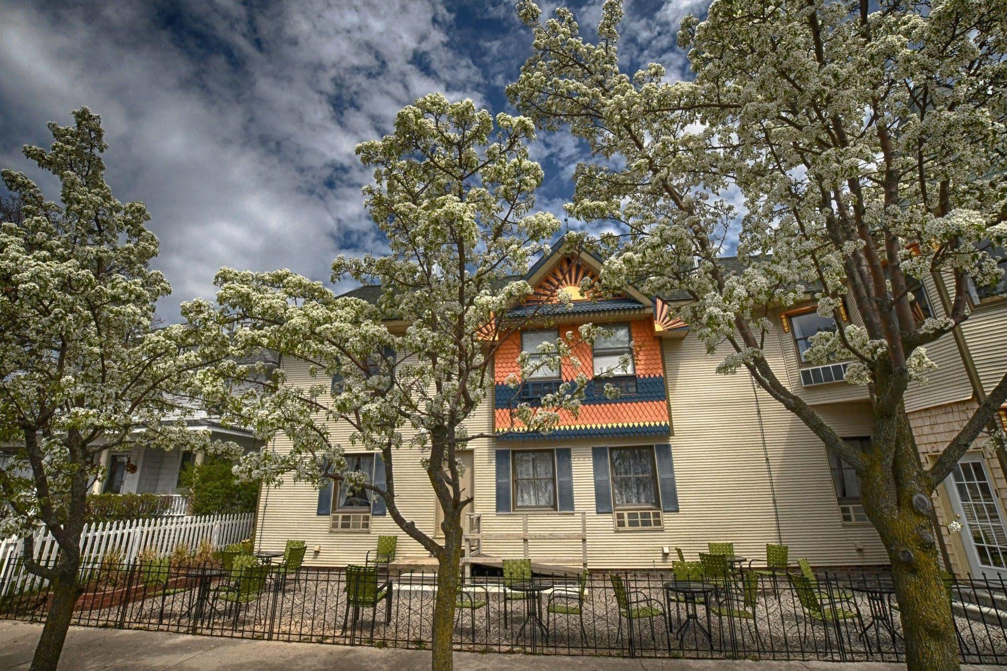 Hotel Frankfort & Restaurant Dış mekan fotoğraf